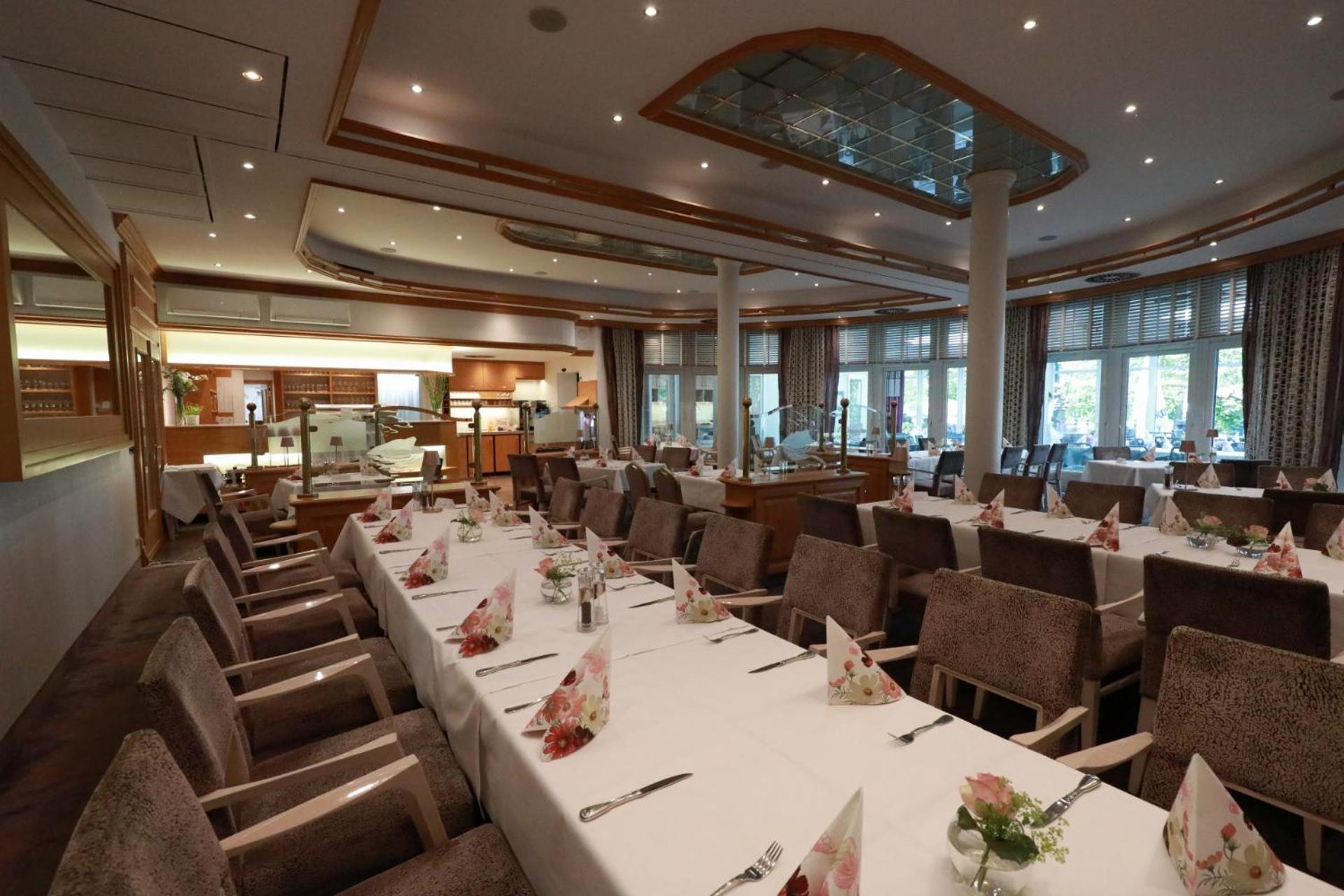 Hotel Robben BRE Екстериор снимка